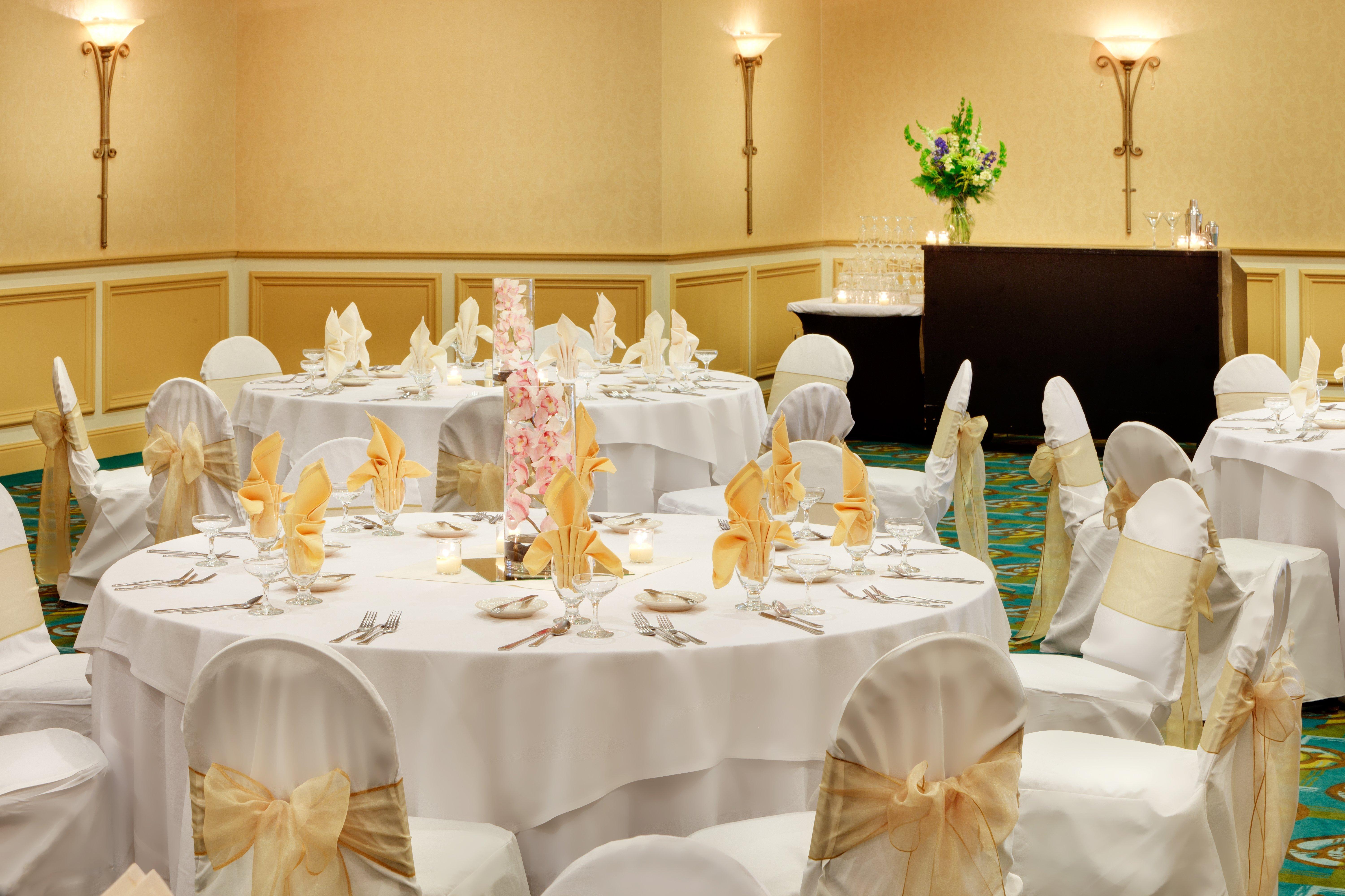 Holiday Inn Norwich By Ihg Exterior photo